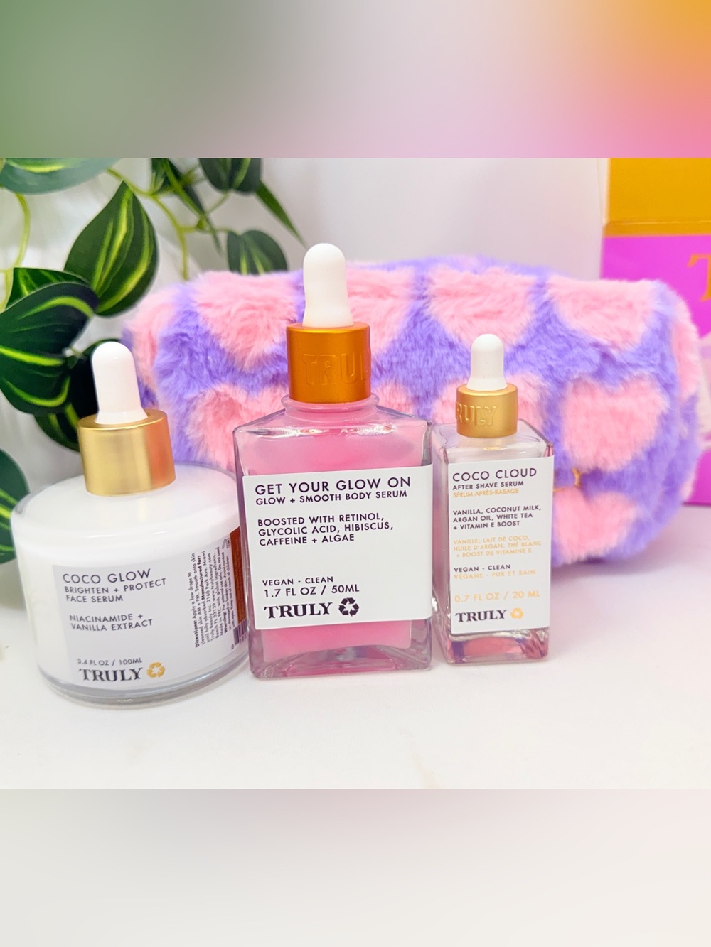 TRULY Coco Glow Gift Set + Face Serum - New